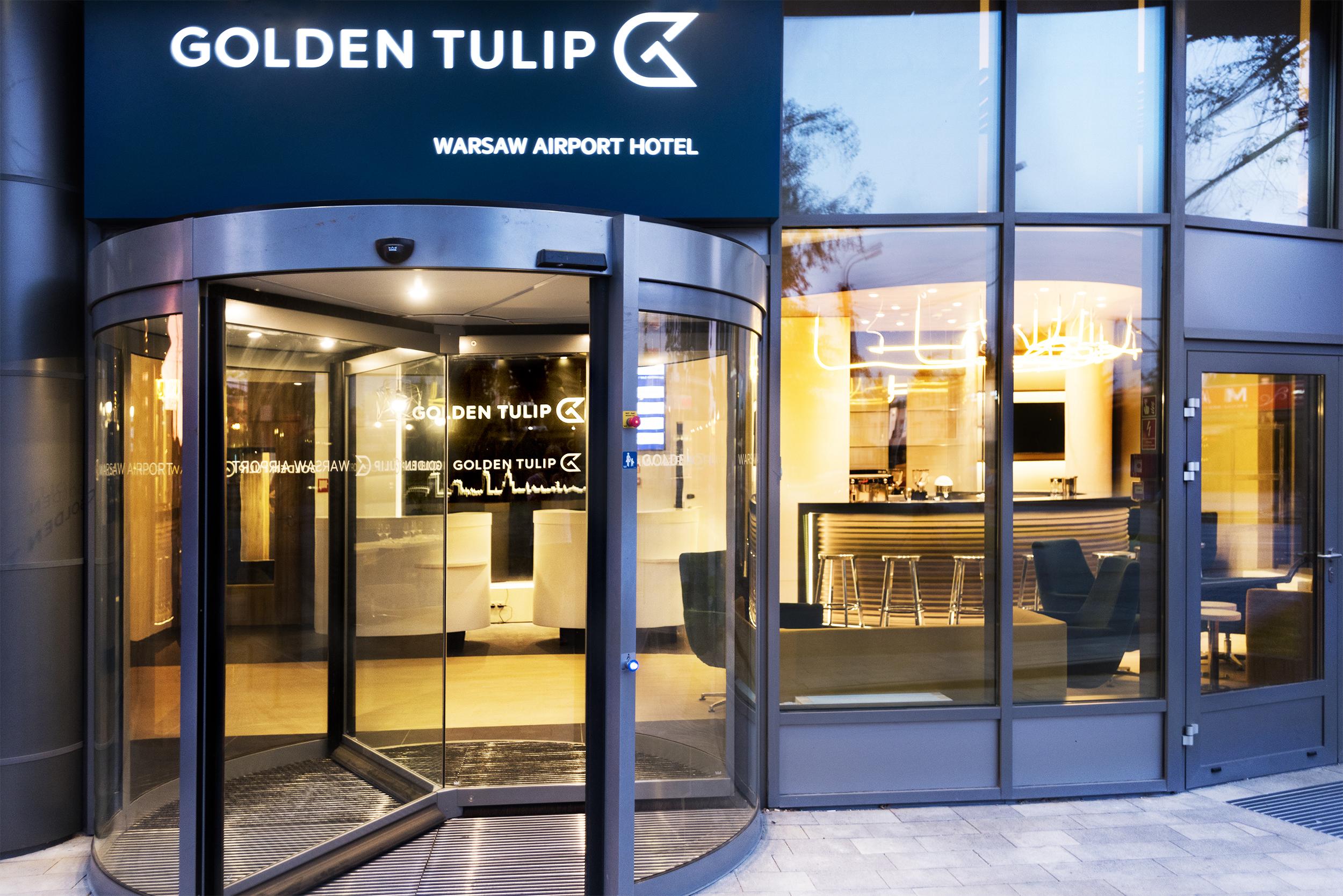 Golden Tulip Warsaw Airport Hotell Eksteriør bilde